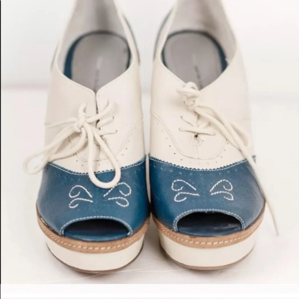 Classic Two-Tone Blue and Cream Wedge Oxford Peep-Toe